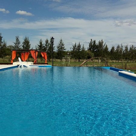 Dreams Rest Villa Gualeguaychu Bagian luar foto